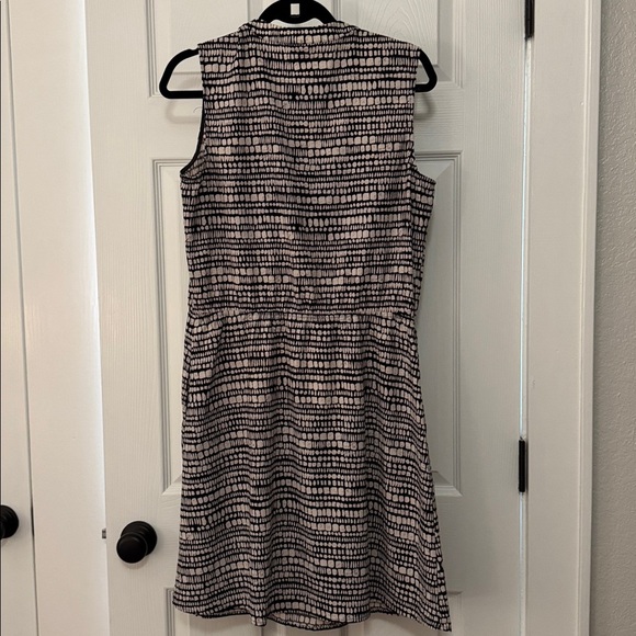 Merona Black and Cream Sleeveless Dress with pockets size large - Picture 9 of 9